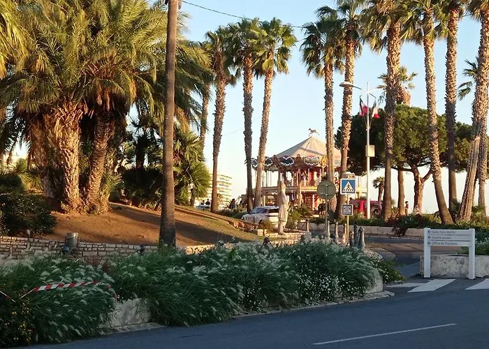 Maison Au Calme Avec Jardin Et Piscine Saint Raphael